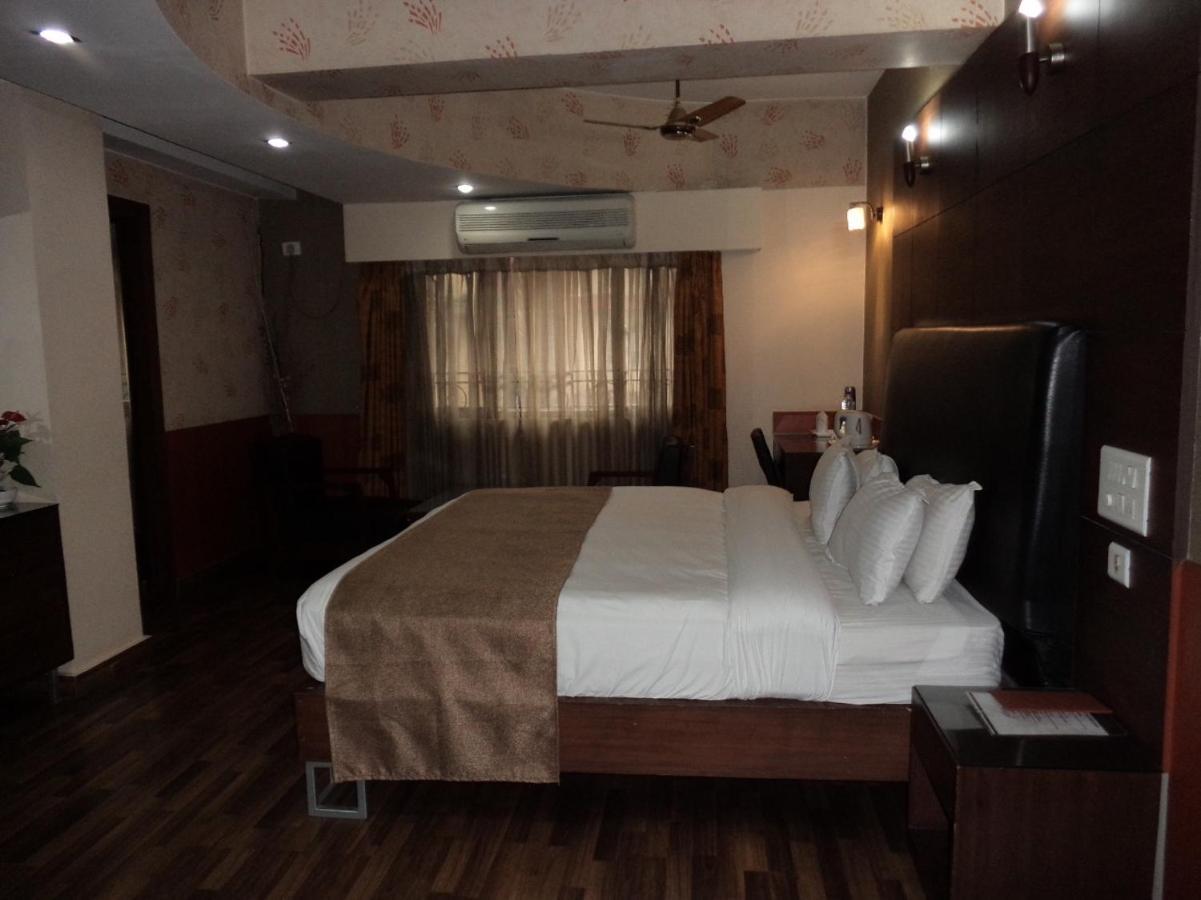 Hotel Majestic Shillong Exterior foto